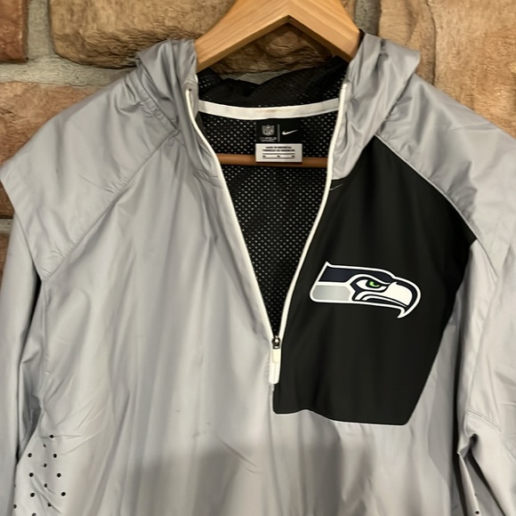 NFL sideline jacket - Picture 2 of 5